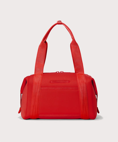 Landon Carryall in Cherry, Medium