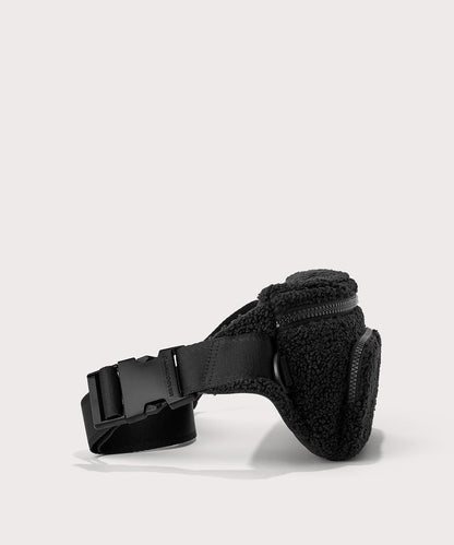 Jax Large Fanny Pack in Onyx Shearling