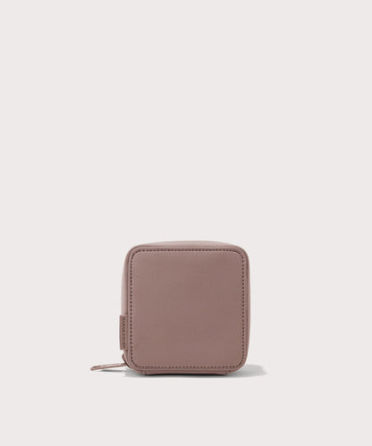 Arlo Tech Organizer in Dune, Small